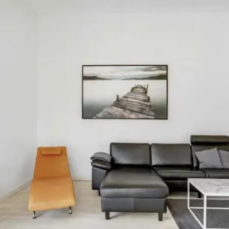 Hotel Skont Luksus Hus 4*